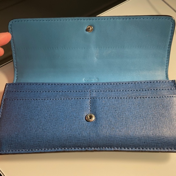 Coach long wallet - Picture 4 of 9